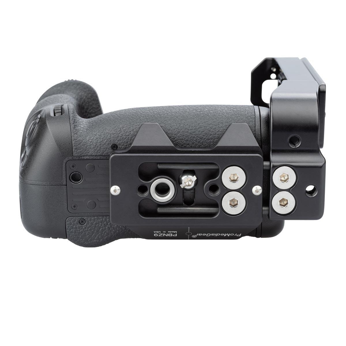 Bottom view of the Nikon Z9 L-bracket base plate